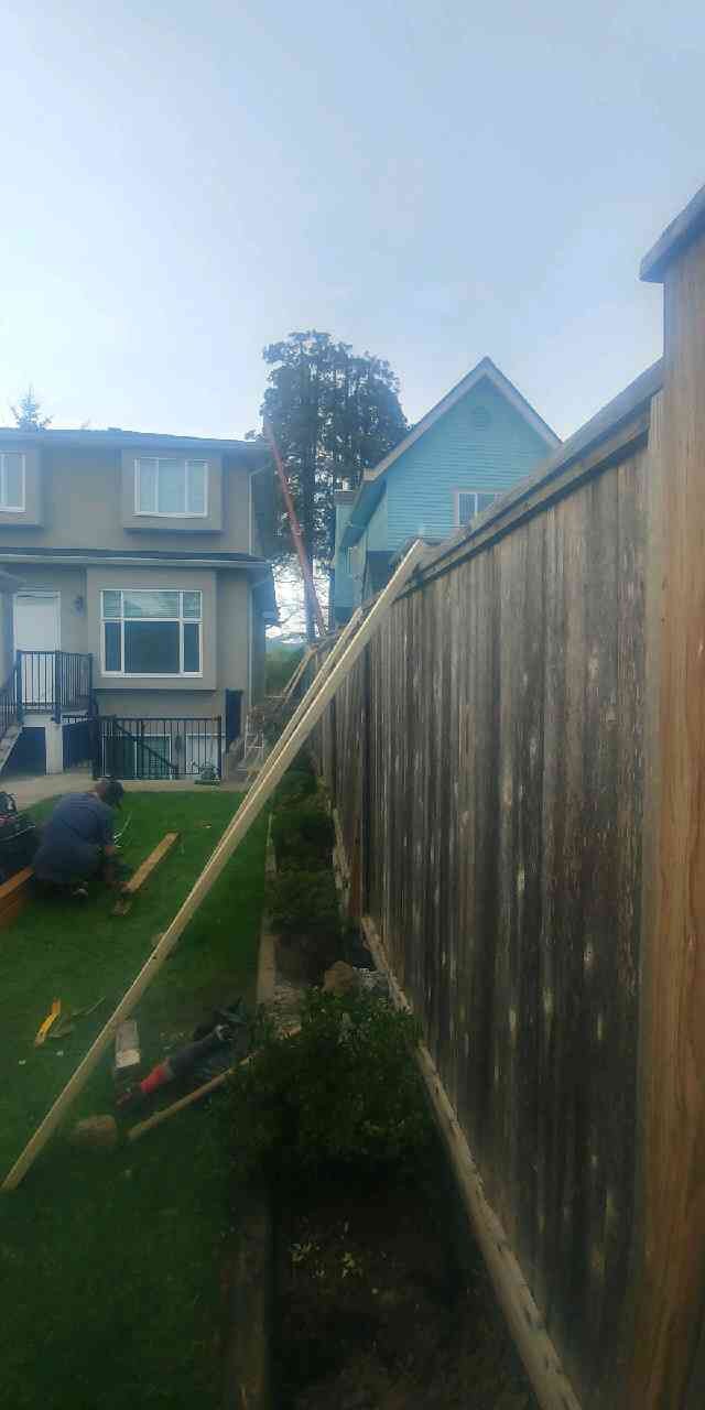 RESIDENTIAL FENCE REPLACEMENT